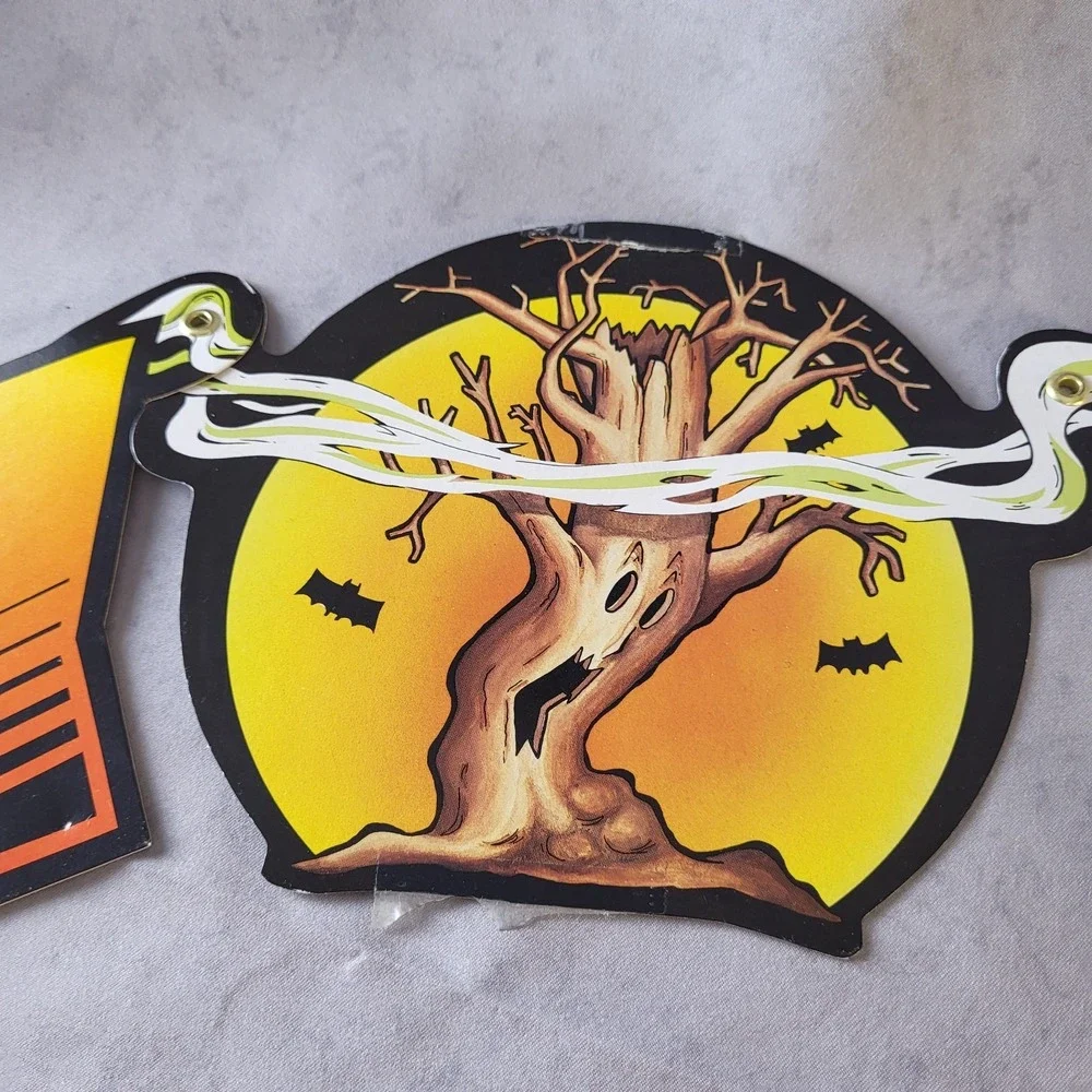 RARE 1989 BEISTLE CO Halloween Banner that Spells HALLOWEEN 4